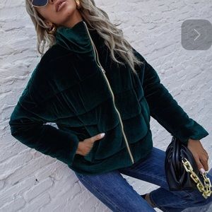 Velvet green jacket 💋
